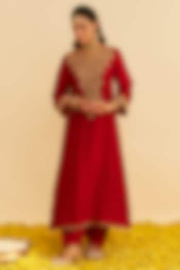 Deep Red Upada Silk Kiran Dori Embroidered Long Kaftan Set For Girls by Sheetal Batra - Kids at Pernia's Pop Up Shop