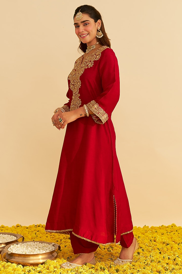 Deep Red Upada Silk Kiran Dori Embroidered Long Kaftan Set For Girls by Sheetal Batra - Kids at Pernia's Pop Up Shop
