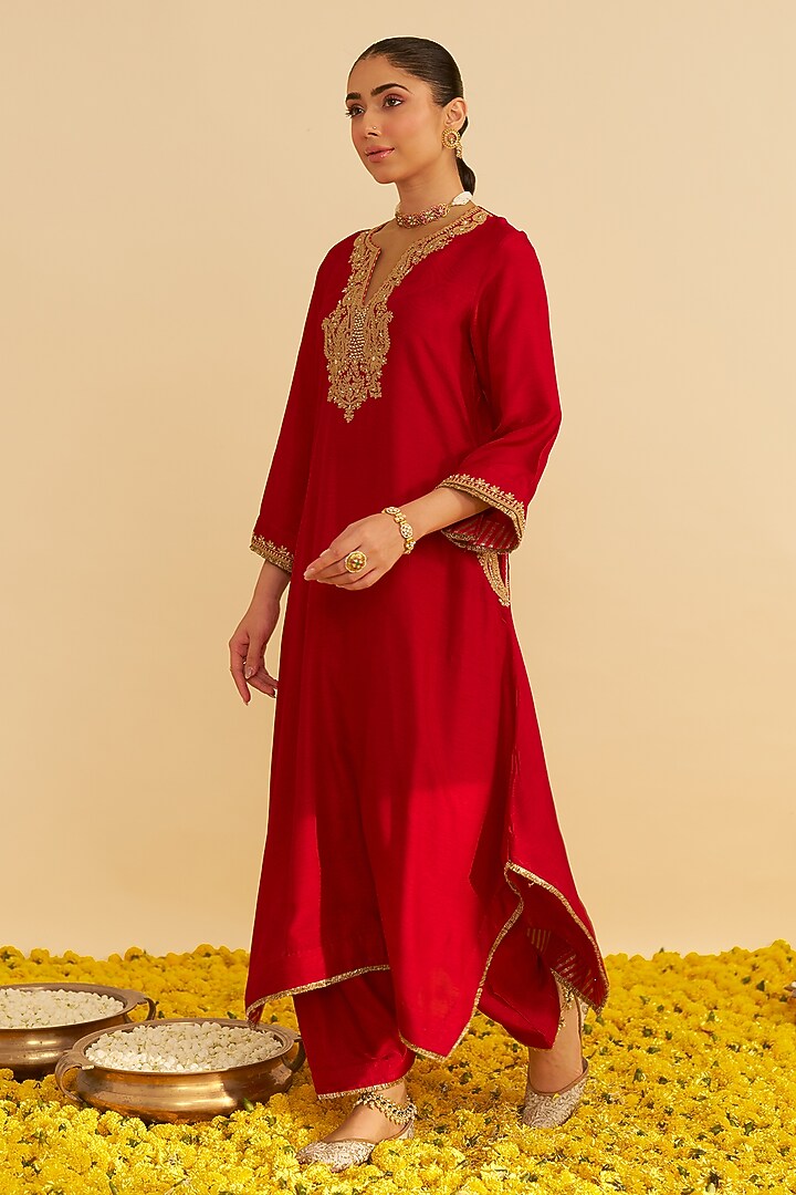 Deep Red Upada Silk Kiran Dori Embroidered Kaftan Set For Girls by Sheetal Batra - Kids at Pernia's Pop Up Shop