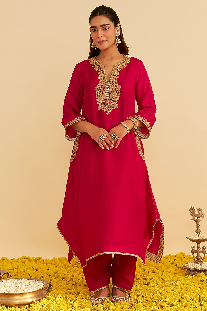 Hot Pink Upada Silk Kiran Dori Embroidered Kaftan Set For Girls by Sheetal Batra - Kids at Pernia's Pop Up Shop
