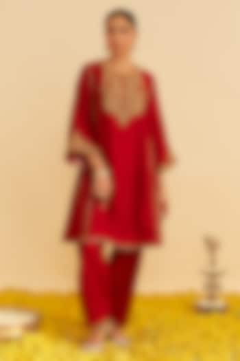 Deep Red Upada Silk Dori Embroidered Kurta Set For Girls by Sheetal Batra - Kids at Pernia's Pop Up Shop