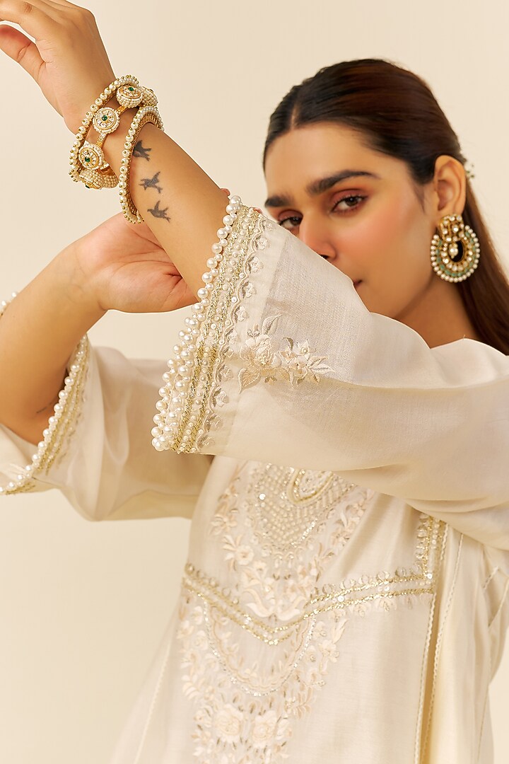 Daisy Ivory Pure Silk Chanderi Embroidered Kurta Set For Girls by Sheetal Batra - Kids at Pernia's Pop Up Shop