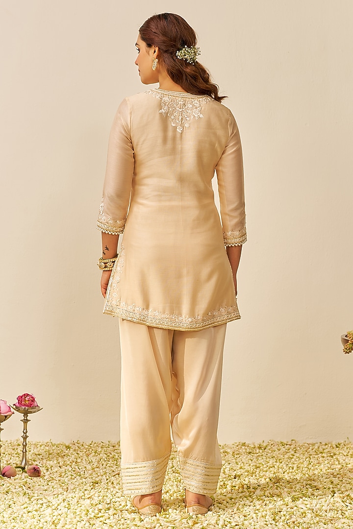 Beige Chanderi Silk Embroidered A-Line Kurta Set For Girls by Sheetal Batra - Kids at Pernia's Pop Up Shop