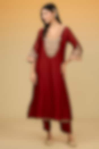 Red Silk Chanderi Hand Embroidered A-Line Kurta Set For Girls by Sheetal Batra - Kids at Pernia's Pop Up Shop