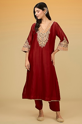 Red Silk Chanderi Hand Embroidered A-Line Kurta Set For Girls by Sheetal Batra - Kids
