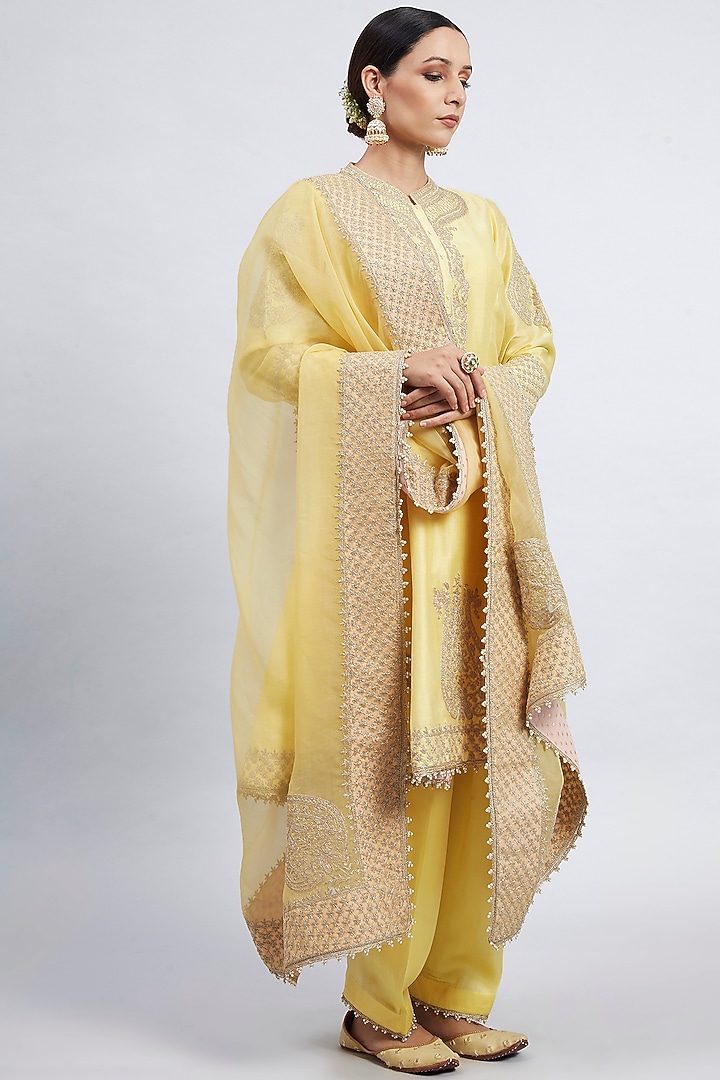 Daffodil Yellow Embroidered Kurta Set For Girls by Sheetal Batra - Kids at Pernia's Pop Up Shop