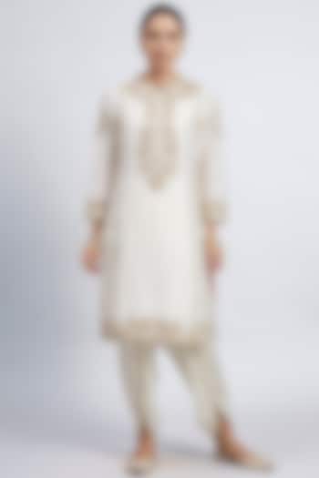 Daisy Ivory Embroidered Kurta With Dhoti For Girls by Sheetal Batra - Kids