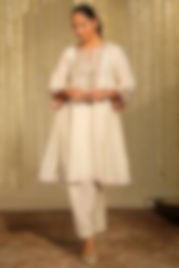 Daisy Ivory Pure Silk Embroidered Kalidar Kurta Set For Girls by Sheetal Batra - Kids at Pernia's Pop Up Shop