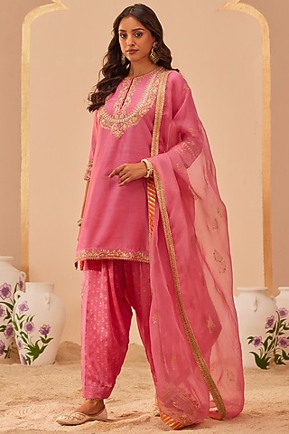 Flamingo Pink Silk Chanderi Embroidered Kurta Set For Girls by Sheetal Batra - Kids