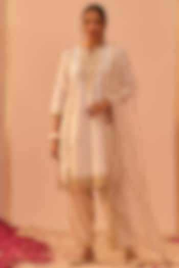 Daisy Ivory Silk Chanderi & Banarasi Embroidered Kurta Set For Girls by Sheetal Batra - Kids at Pernia's Pop Up Shop