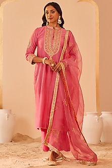 product-color-Pink