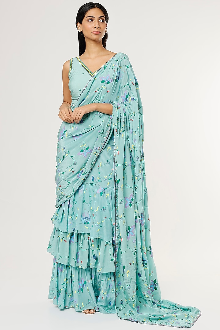 Mint Green Embroidered Saree Set by Label By Shalini Bhagat at Pernia's Pop Up Shop