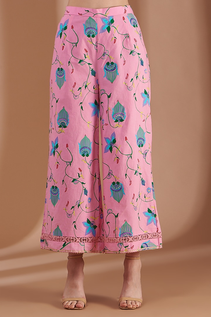 Rose Pink Embroidered Kurta Set by Label By Shalini Bhagat at Pernia's Pop Up Shop