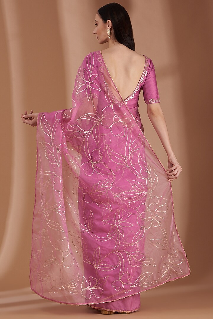 Onion Pink Embroidered Party Wear Saree Set by Label By Shalini Bhagat at Pernia's Pop Up Shop