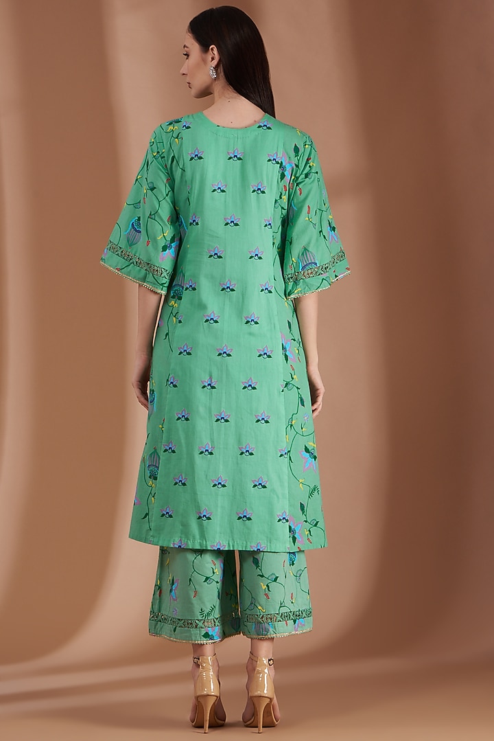 Mint Green Embroidered Kurta Set by Label By Shalini Bhagat at Pernia's Pop Up Shop