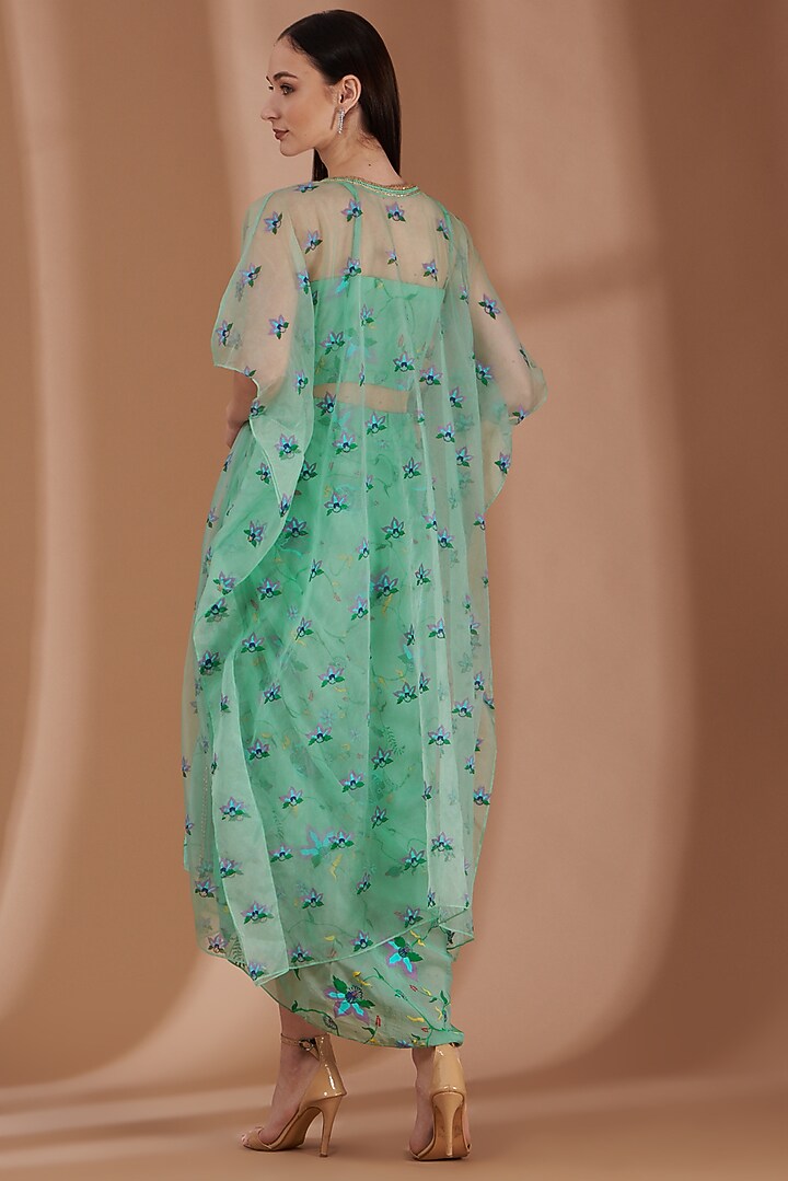Mint Green Embroidered Skirt Set by Label By Shalini Bhagat at Pernia's Pop Up Shop