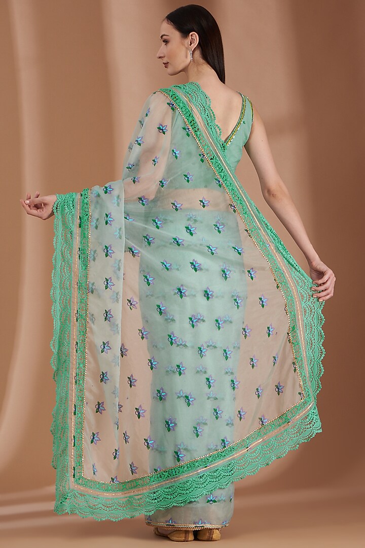 Mint Green Wedding Saree Set With Print by Label By Shalini Bhagat at Pernia's Pop Up Shop