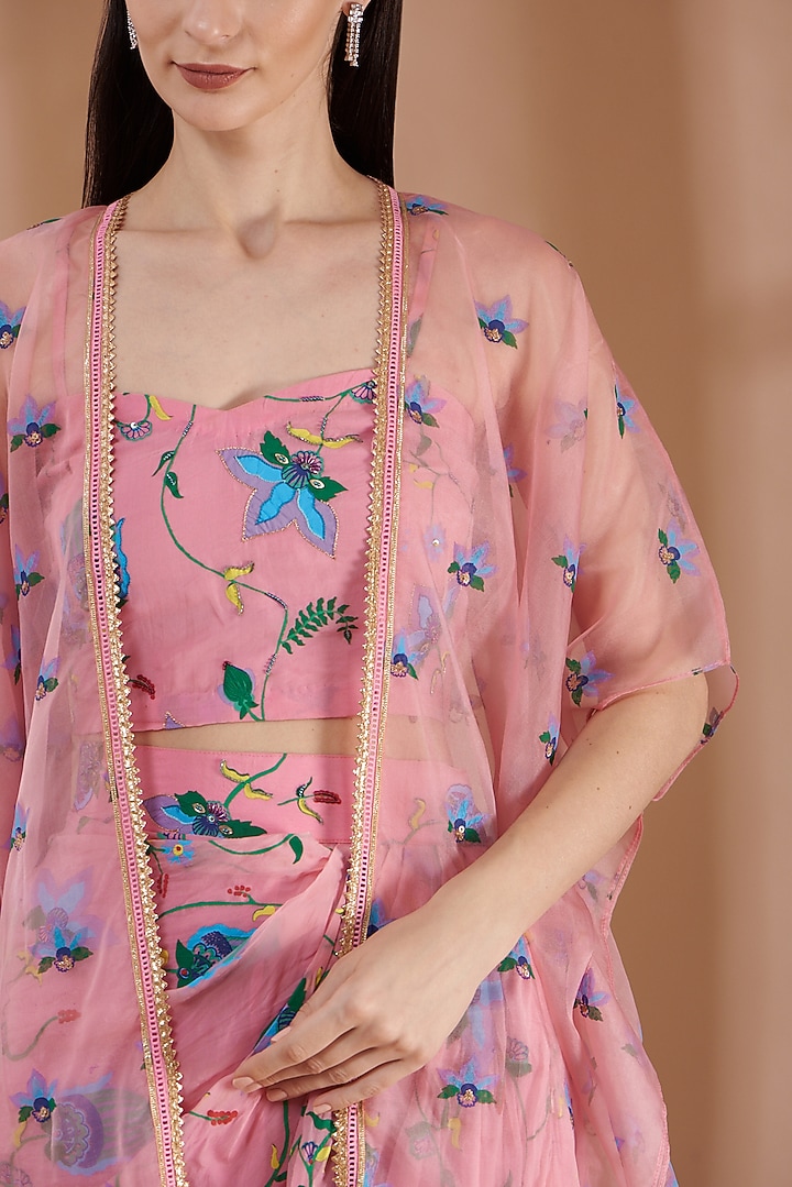 Rose Pink Embroidered Skirt Set by Label By Shalini Bhagat at Pernia's Pop Up Shop