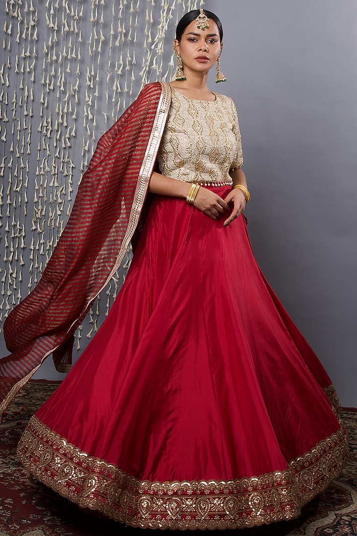 Maroon Pure Silk Zardosi Embroidered Bridal Lehenga Set by Shweta Dabas at Pernia's Pop Up Shop