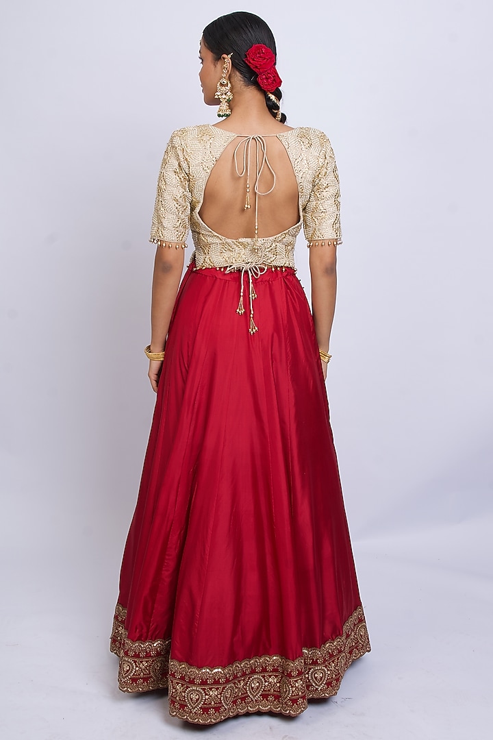 Maroon Pure Silk Zardosi Embroidered Bridal Lehenga Set by Shweta Dabas at Pernia's Pop Up Shop