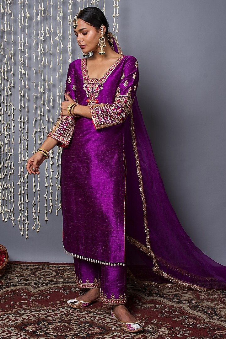 Purple Pure Tissue Hand Embroidered Kurta Set by Shweta Dabas at Pernia's Pop Up Shop