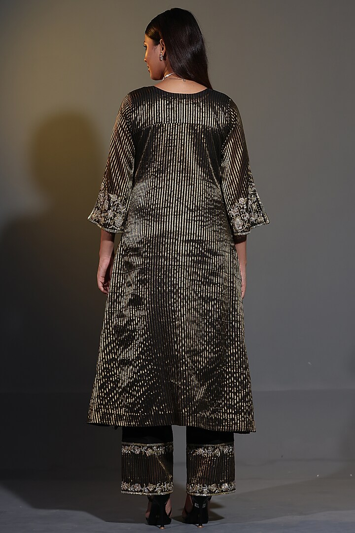 Black Pure Tissue Striped Zari Zardosi Handwork Kurta Set by Shweta Dabas at Pernia's Pop Up Shop