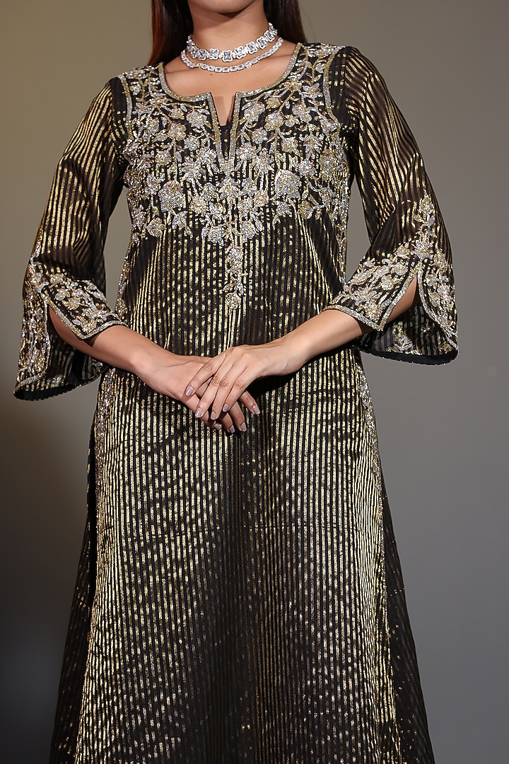 Black Pure Tissue Striped Zari Zardosi Handwork Kurta Set by Shweta Dabas at Pernia's Pop Up Shop