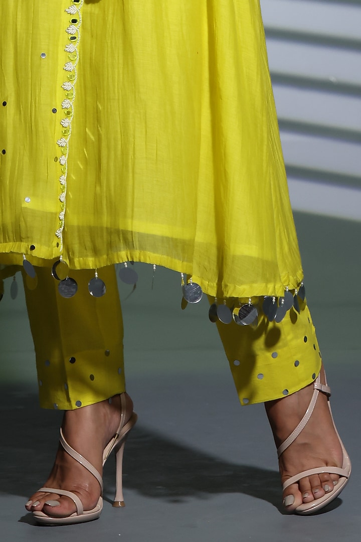 Neon Green Mulmul Hand Embroidered A-Line Kurta Set by Shweta Dabas at Pernia's Pop Up Shop