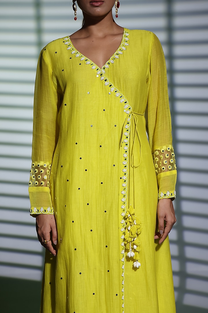 Neon Green Mulmul Hand Embroidered A-Line Kurta Set by Shweta Dabas at Pernia's Pop Up Shop