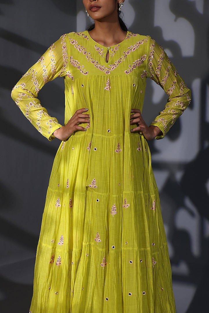 Neon green Mulmul Hand Embroidered Tiered Wedding Anarkali Set by Shweta Dabas at Pernia's Pop Up Shop