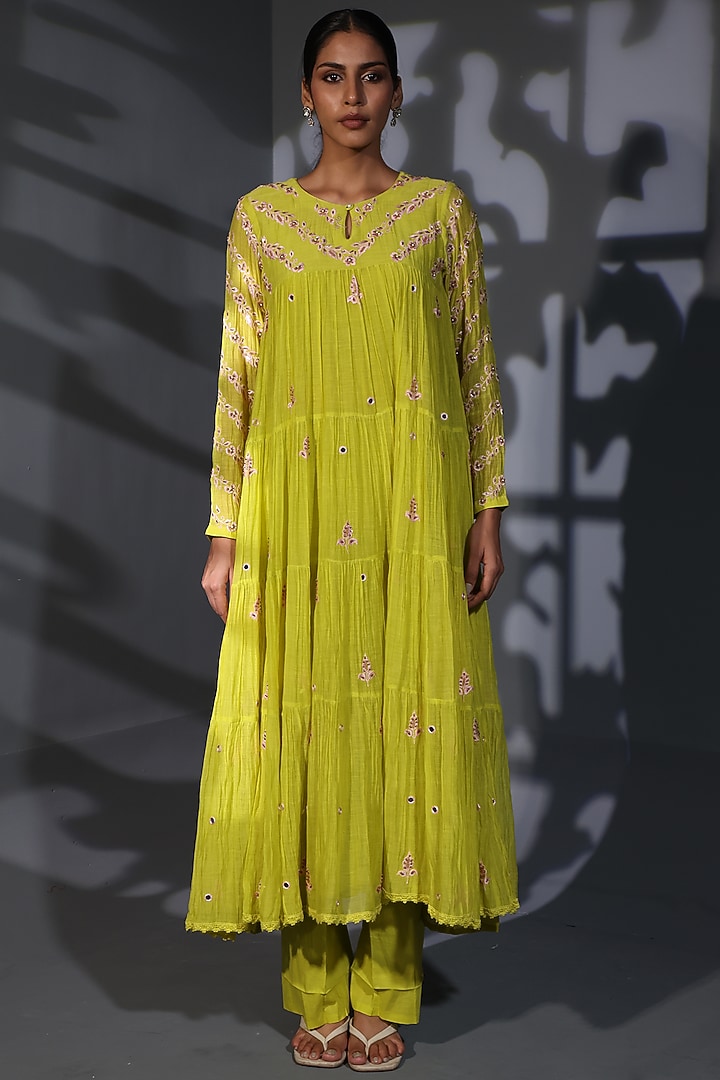 Neon green Mulmul Hand Embroidered Tiered Wedding Anarkali Set by Shweta Dabas at Pernia's Pop Up Shop