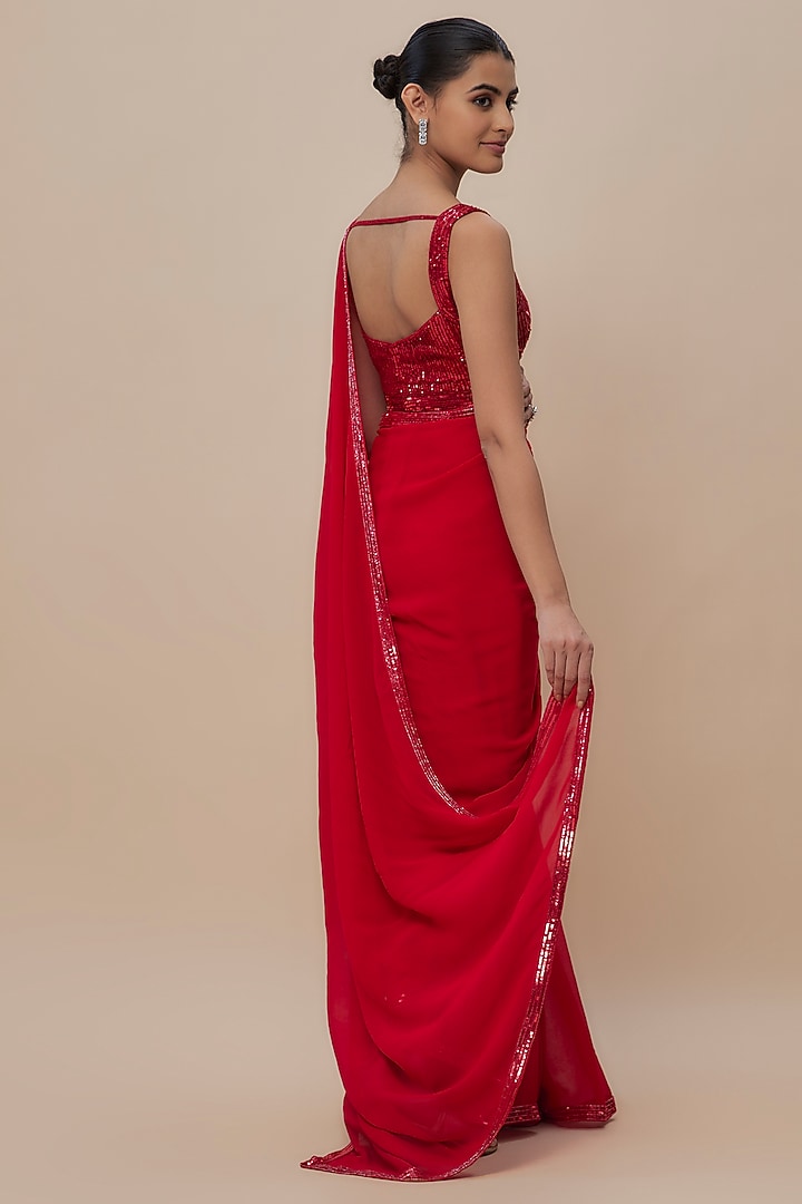 Red Georgette Sequins Embroidered Wedding Saree Set by Shlok Design at Pernia's Pop Up Shop