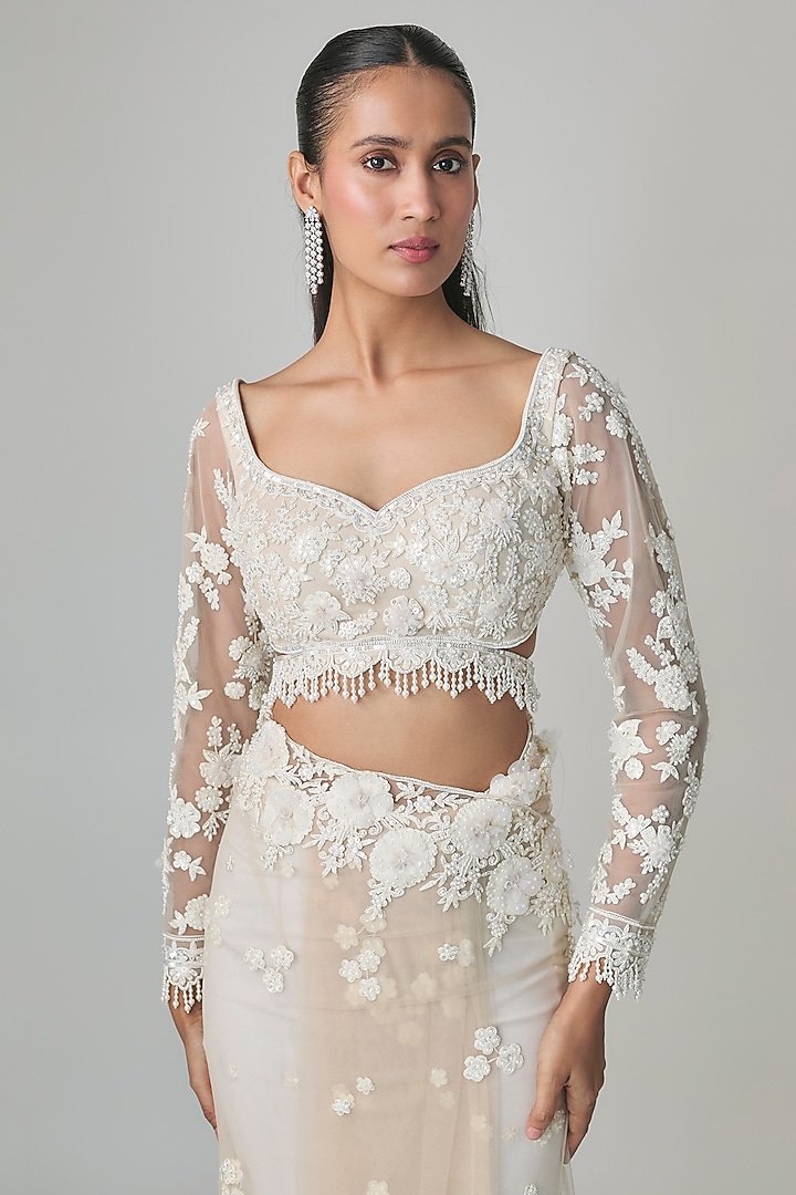 Ivory Net Resham Embroidered Reception Saree Set by Shlok Design at Pernia's Pop Up Shop