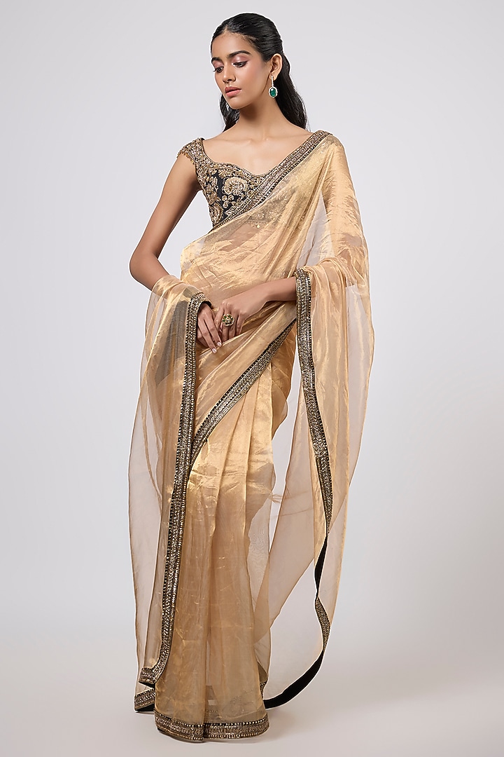 Golden Tissue Zardosi Embroidered Wedding Saree Set by Shlok Design at Pernia's Pop Up Shop
