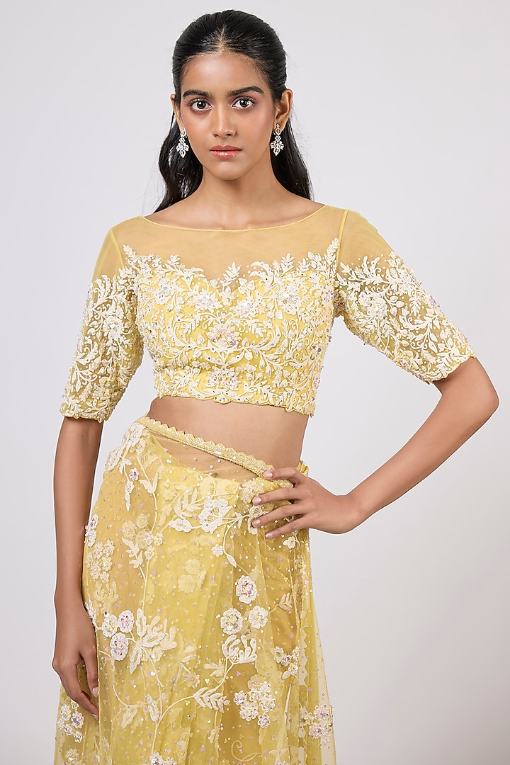 Yellow Net Sequins Embroidered Reception Saree Set by Shlok Design at Pernia's Pop Up Shop