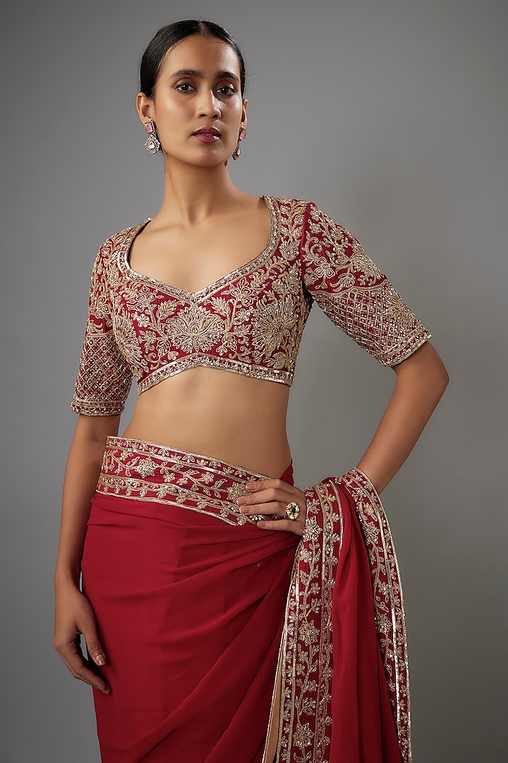 Red Georgette Zardosi Embroidered Reception Saree Set by Shlok Design at Pernia's Pop Up Shop