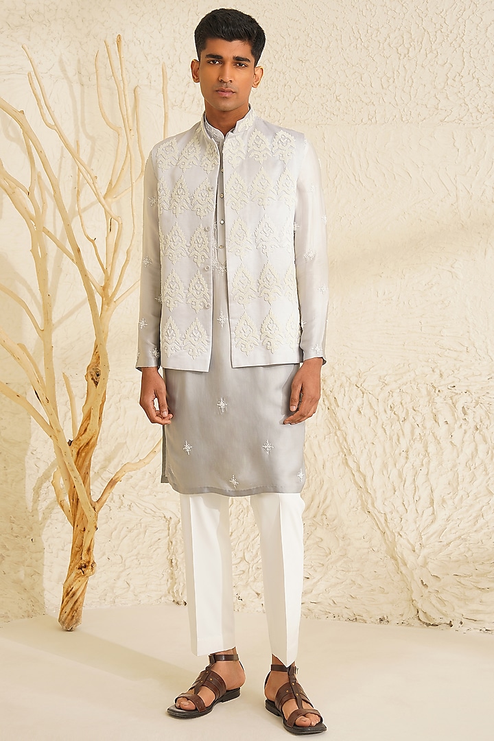 Grey Dupion Silk Hand Embroidered Bundi Jacket Set by Shreyansh Designs