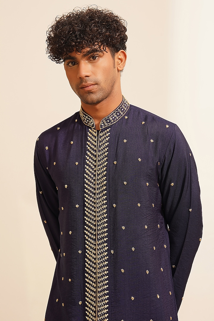 Navy Blue Chanderi Silk Hand Embroidered Kurta Set by Shreyansh Designs at Pernia's Pop Up Shop