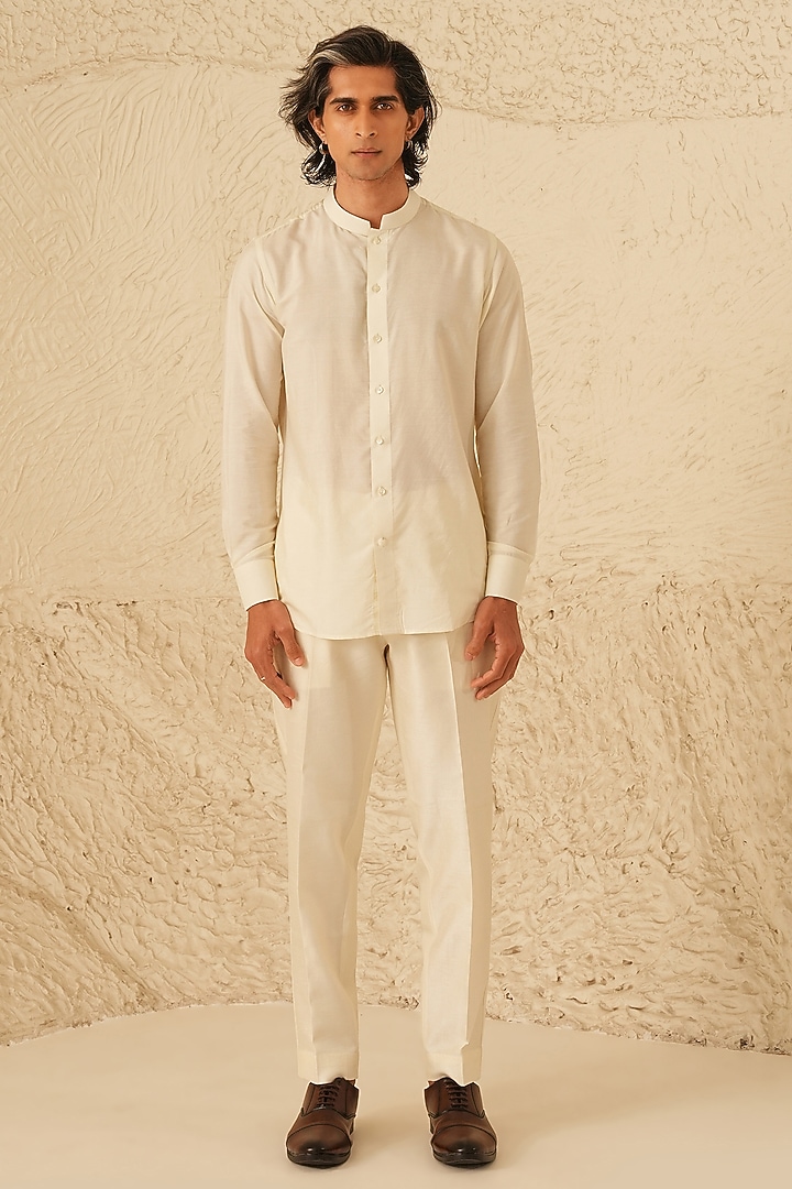 Ivory Cotton Silk Kurta Set by Shreyansh Designs at Pernia's Pop Up Shop
