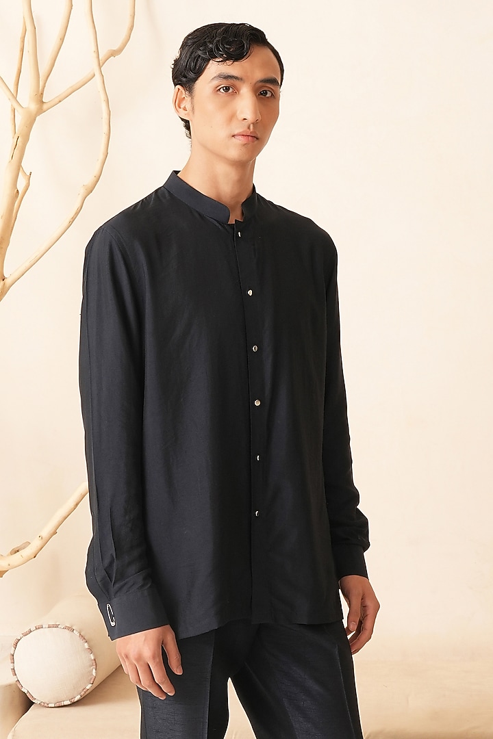 Midnight Blue Cotton Silk Kurta Set by Shreyansh Designs at Pernia's Pop Up Shop