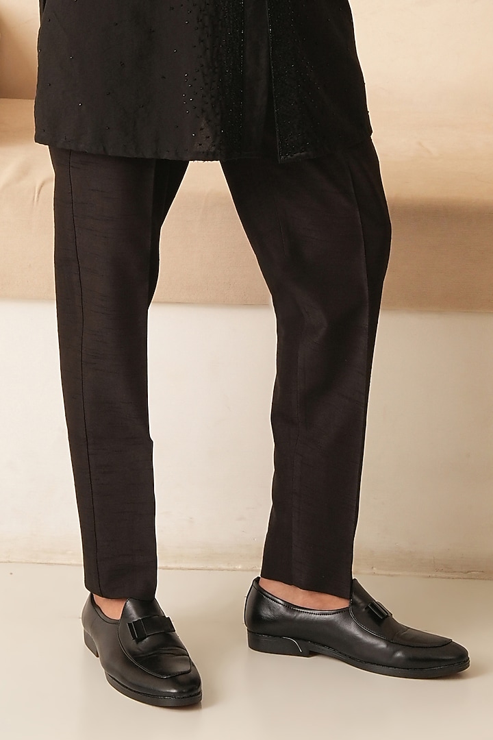 Black Cotton Silk Hand Embroidered Kurta Set by Shreyansh Designs at Pernia's Pop Up Shop