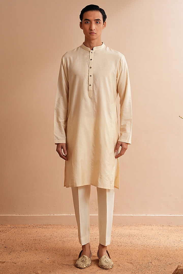Milky White Cotton Silk Kurta Set by Shreyansh Designs at Pernia's Pop Up Shop