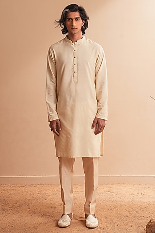 Nude Shade Cotton Silk Kurta Set by Shreyansh Designs