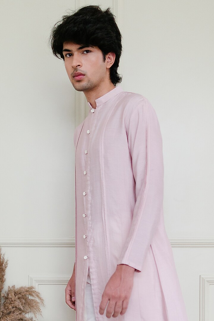 Powder Pink Silk Kurta by Shreyansh Designs at Pernia's Pop Up Shop