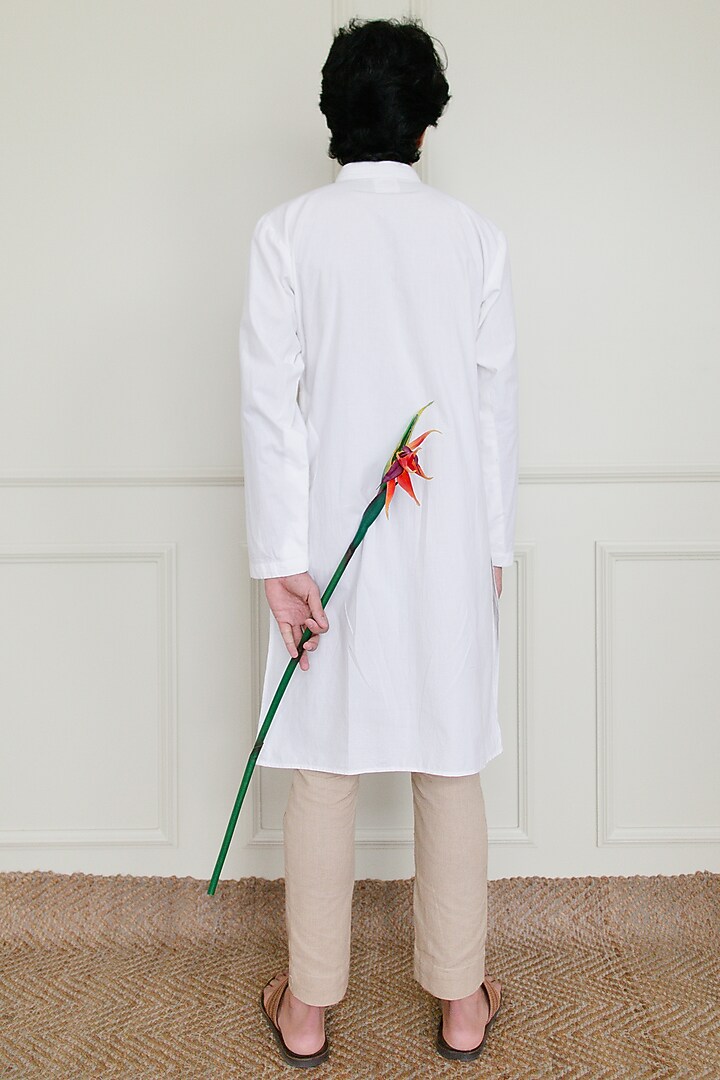 White Cotton Kurta by Shreyansh Designs at Pernia's Pop Up Shop
