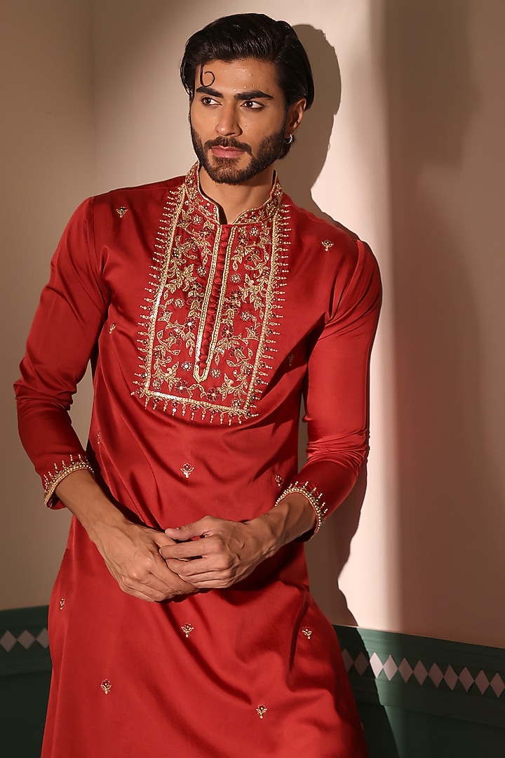 Red Padma Silk Embroidered Kurta Set by Shreyansh Designs at Pernia's Pop Up Shop