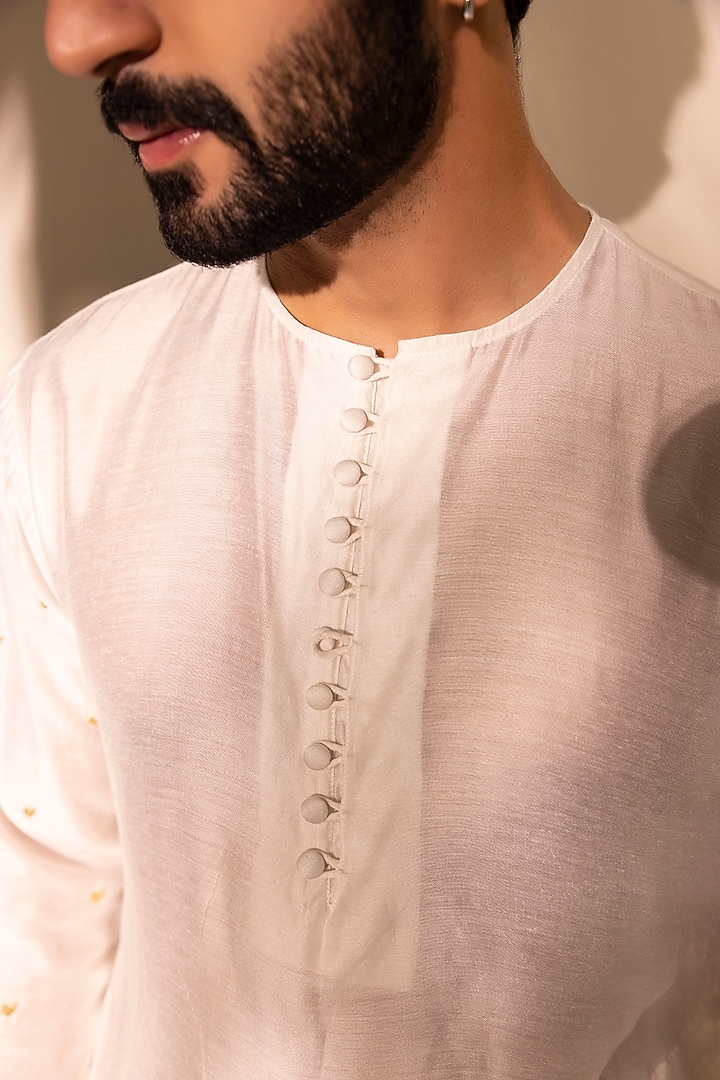 White Padma Silk Embroidered Kurta Set by Shreyansh Designs at Pernia's Pop Up Shop