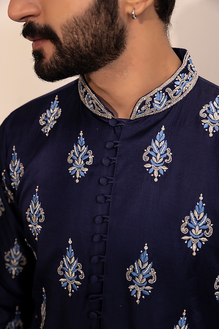 Blue Padma Silk Embroidered Kurta Set by Shreyansh Designs at Pernia's Pop Up Shop