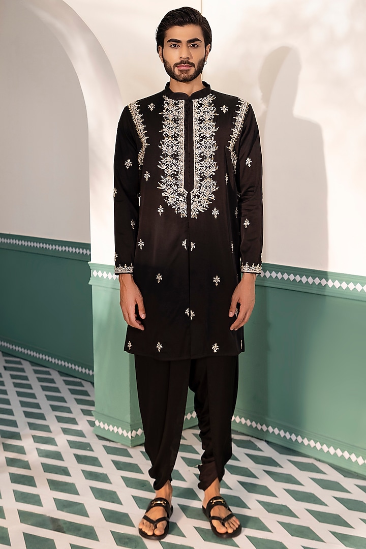 Black Padma Silk Embroidered Kurta Set by Shreyansh Designs at Pernia's Pop Up Shop