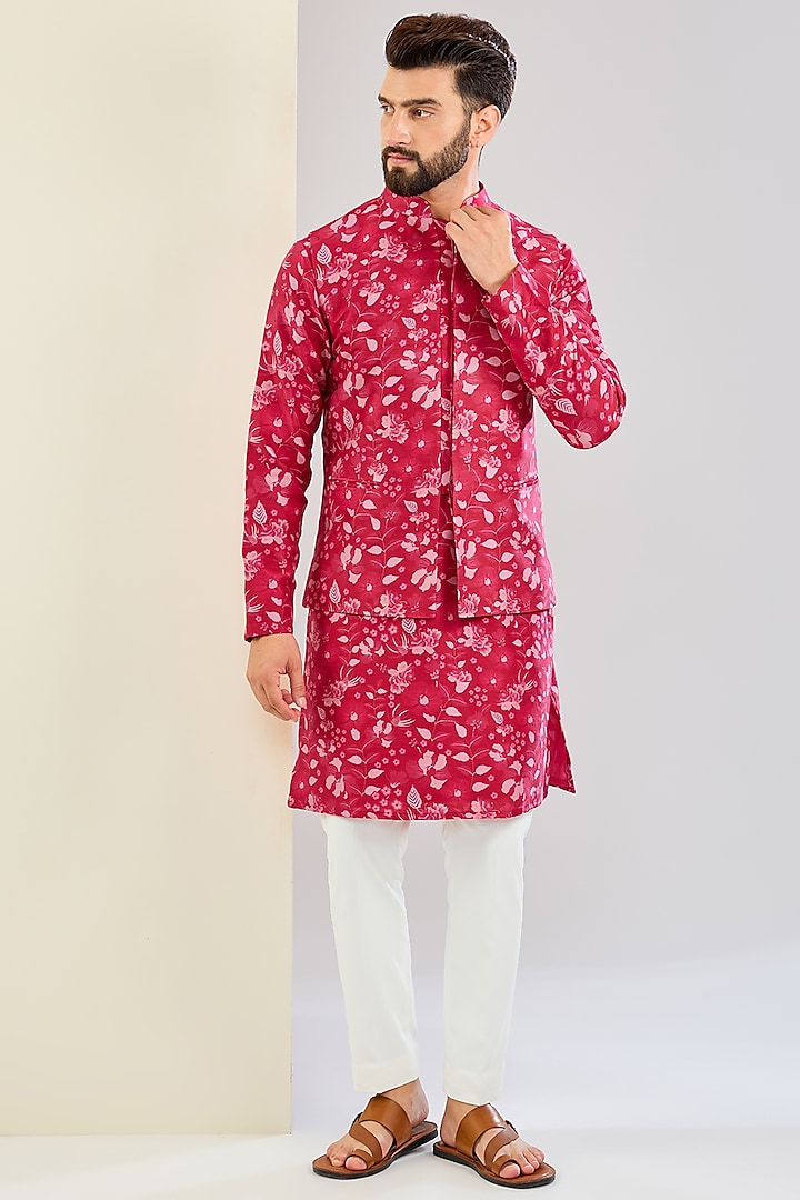 Maroon Chanderi Silk Floral Printed Bundi Jacket Set by Shreyansh Designs at Pernia's Pop Up Shop